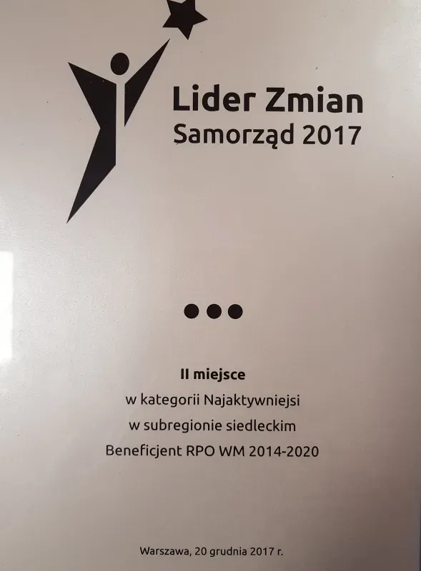 Dyplom z napisem "Lider Zmian Samorząd 2017", informujący o II miejscu w kategorii Najaktywniejsi w subregionie siedleckim, z datą Warszawa, 20 grudnia 2017.